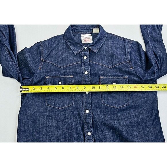 Levi's Classic Size Small Women Blue Pearl Snap Logo Tag Long Sleeve Denim Shirt - Picture 3 of 13